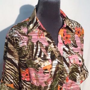 Cathy Petites floral/animal print top size MP